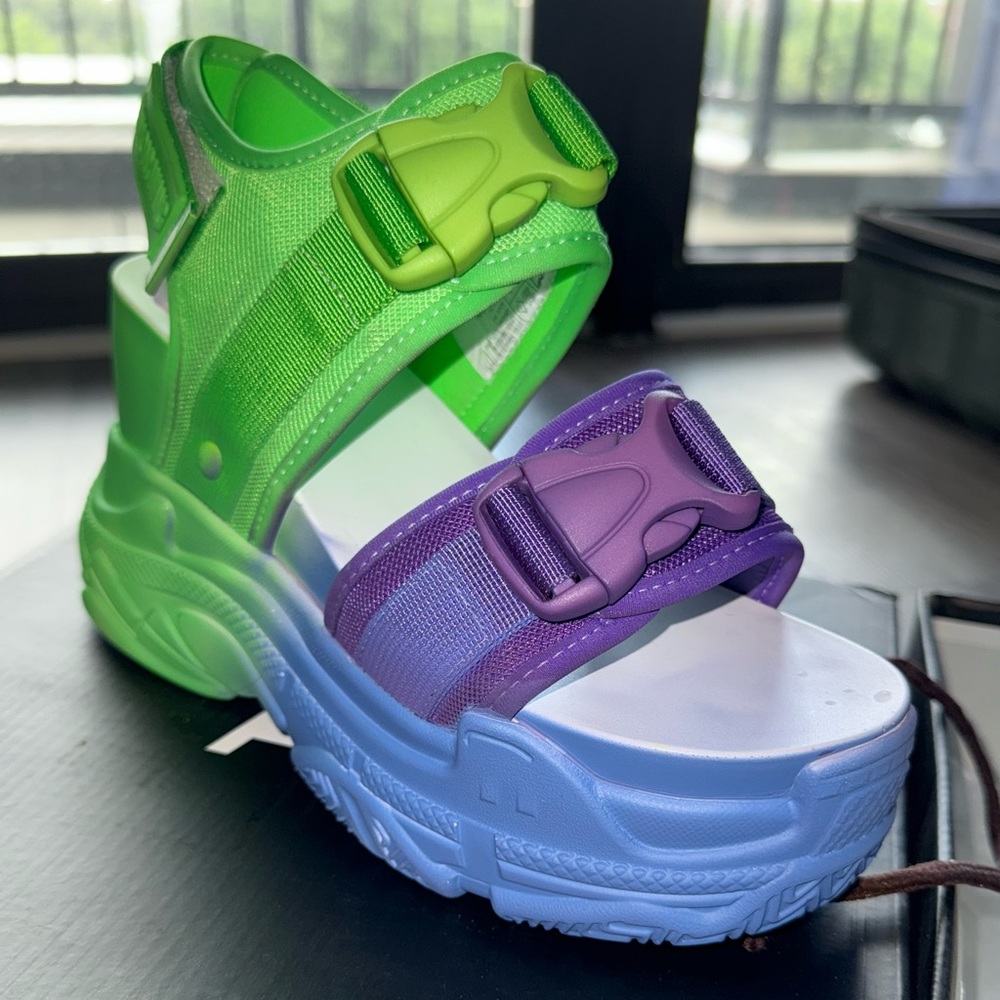 Anthony Wang re sell:  I didn’t like the fit